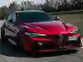 Permainan Alfa Romeo Giulia GTA Meluncur talian